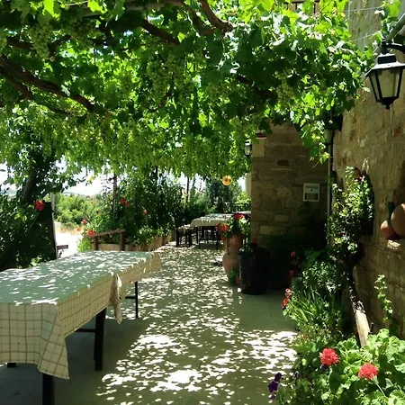 فندق مبيت وإفطار Spring Of Life Forever